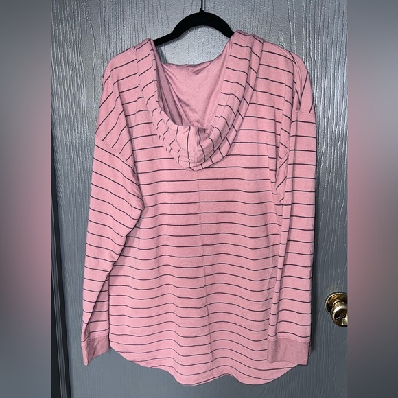 Striped hooded sweatshirt - Picture 4 of 9